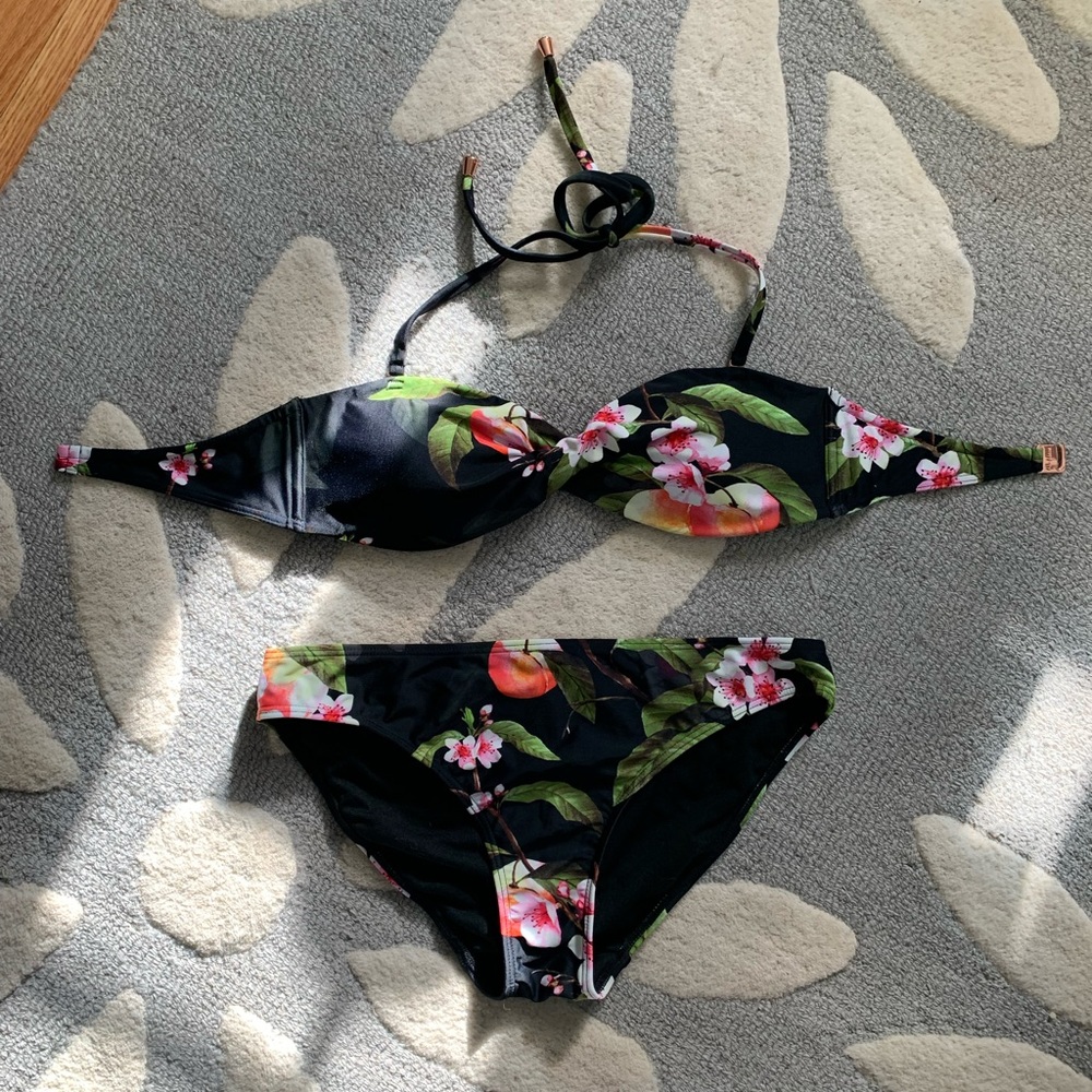 Ted Baker Twinzii Peach Blossom bikini